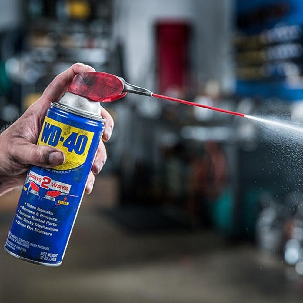 Lubricante WD-40: Lata de aerosol de 11 oz, aceite mineral