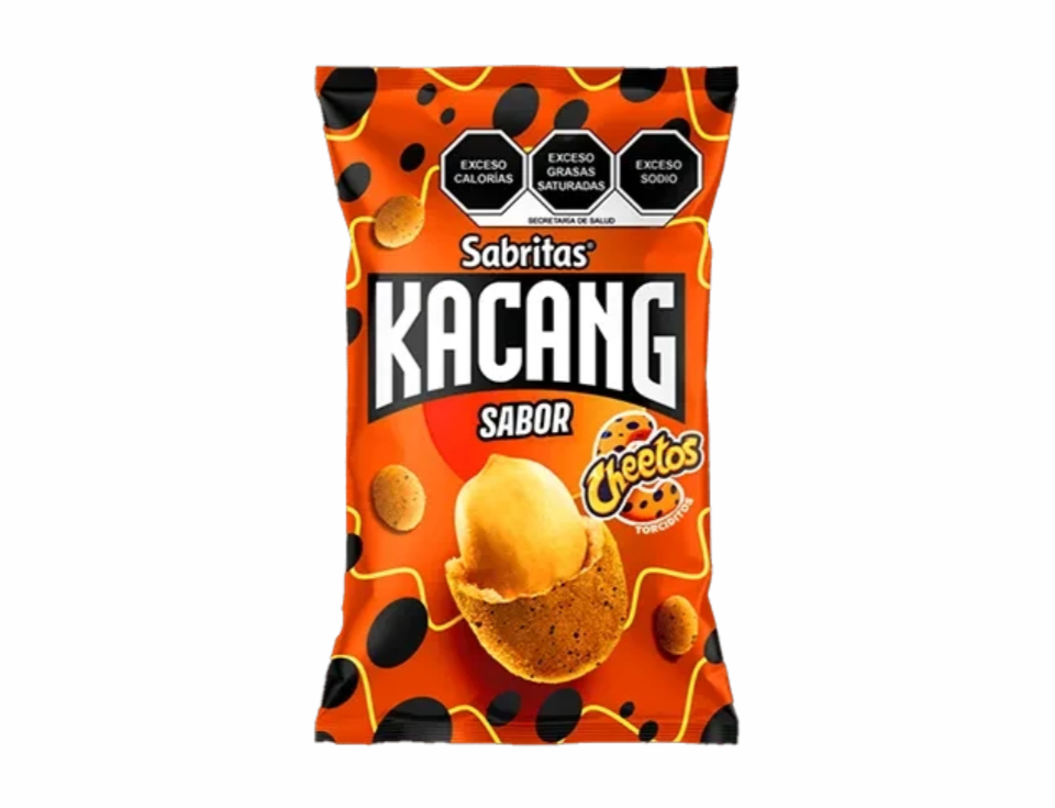 Cacahuates Sabritas Kacang sabor a Cheetos Torciditos de 77 gramos